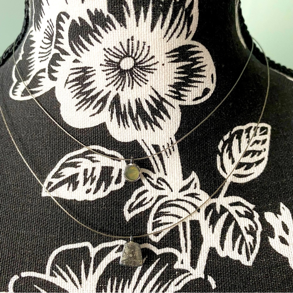 [FREE] Anne Klein double wire necklace